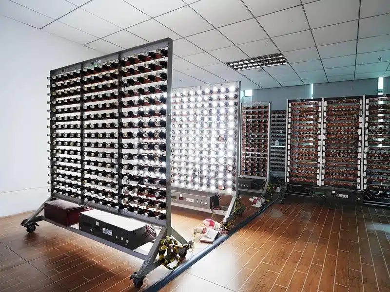 LED bulb aging test for driver heat and lifespan reliability
